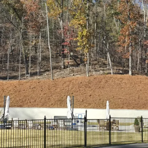 Pine Straw Heroes - Pine Straw & Mulch for Sale Near Me in Birmingham AL_02